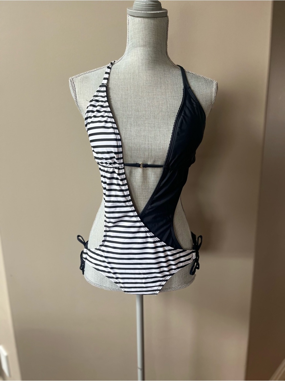Black & White Stripe Cutout One-Piece Swimsuit